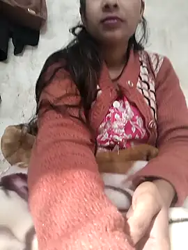 Cute Arushi online show from December 15, 2025, 8:51 am