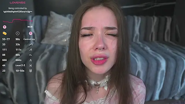 Snapshot of tinyanie chatting on May 20, 2026, 3:18 pm tinyanie online show from May 20, 2026, 3:18 pm