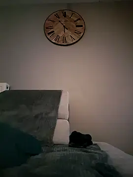 Girlysensuelle online show from November 21, 2025, 8:13 am