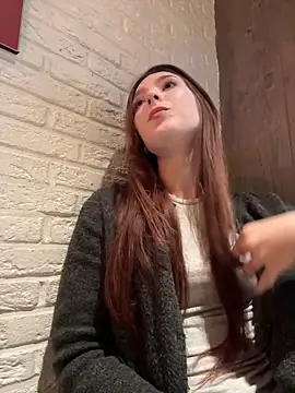 LilluKatten online show from January 14, 2026, 10:21 am