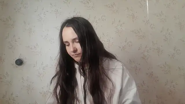 Snapshot of VoulezVous_Angel chatting on April 12, 2026, 5:01 am VoulezVous Angel online show from April 12, 2026, 5:01 am