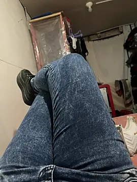 Snapshot of gatitaamelosaa7 chatting on February 23, 2026, 3:59 am gatitaamelosaa7 online show from February 23, 2026, 3:59 am