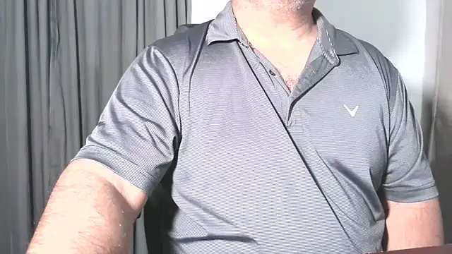 Snapshot of SUN-MON-69 chatting on November 12, 2025, 11:14 pm SUN-MON-69 online show from November 12, 2025, 11:14 pm