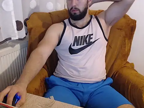 strongcoffee10 online show from October 30, 2025, 2:29 pm