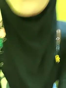 Sexy Adaye online show from November 17, 2025, 4:57 pm