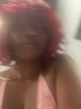 Snapshot of MadameMuse chatting on November 3, 2025, 11:48 pm MadameMuse online show from November 3, 2025, 11:48 pm