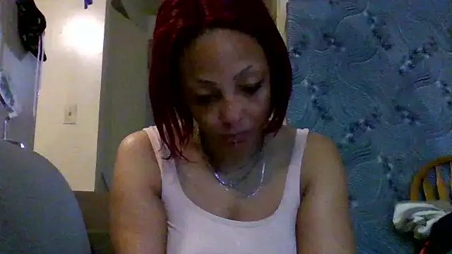 Juicyapplecandy online show from June 18, 2026, 12:53 pm