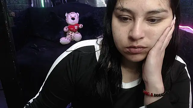 Snapshot of lehia_285 chatting on April 21, 2026, 1:06 pm lehia 285 online show from April 21, 2026, 1:06 pm