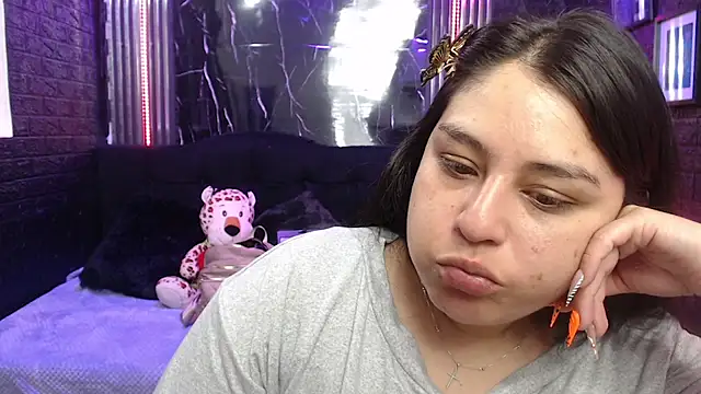 Snapshot of lehia_285 chatting on May 8, 2026, 1:05 pm lehia 285 online show from May 8, 2026, 1:05 pm