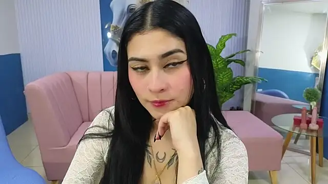 amy lovelydoll online show from April 18, 2026, 7:07 pm