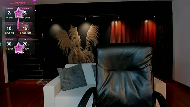 Ava-miller online show from November 15, 2025, 2:31 am