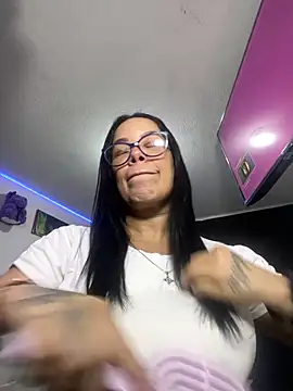 Snapshot of sofia_lopez70 chatting on July 18, 2026, 10:46 pm sofia lopez70 online show from July 18, 2026, 10:46 pm
