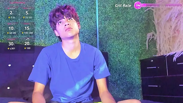 Snapshot of Leo_Glow chatting on February 17, 2026, 12:56 pm Leo Glow online show from February 17, 2026, 12:56 pm