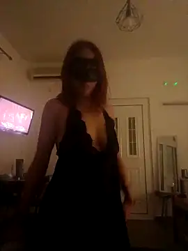 Snapshot of molly_qu chatting on November 16, 2025, 9:42 pm molly qu online show from November 16, 2025, 9:42 pm