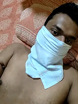 Snapshot of Your_lover_real chatting on November 2, 2025, 7:11 am Your lover real online show from November 2, 2025, 7:11 am