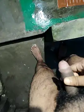 Snapshot of Your_lover_real chatting on November 3, 2025, 10:27 am Your lover real online show from November 3, 2025, 10:27 am