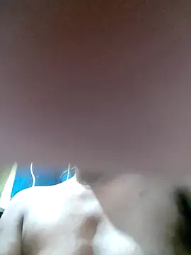 Snapshot of Your_lover_real chatting on November 10, 2025, 4:00 am Your lover real online show from November 10, 2025, 4:00 am