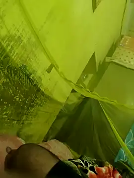 Snapshot of Your_lover_real chatting on November 13, 2025, 1:15 am Your lover real online show from November 13, 2025, 1:15 am