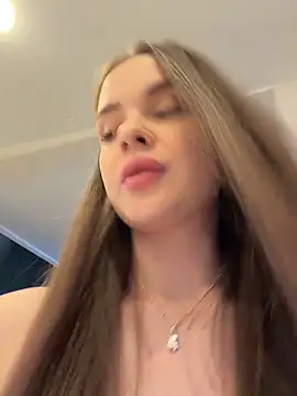 KristiRich online show from February 15, 2026, 10:36 am