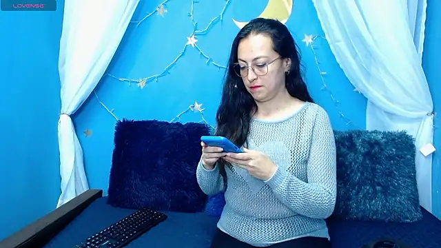 Lauryn Jones online show from February 19, 2026, 7:10 pm