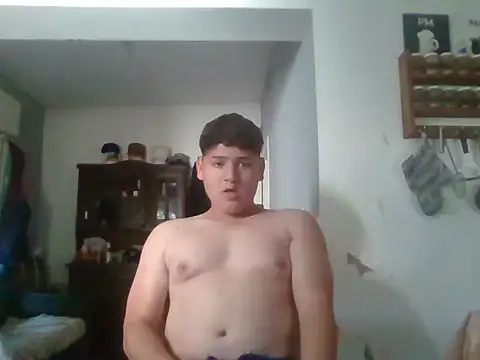 Snapshot of Myboy0020 chatting on March 9, 2026, 7:29 pm Myboy0020 online show from March 9, 2026, 7:29 pm