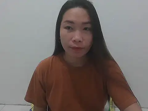 Snapshot of Wild_hot_Lyn chatting on November 8, 2025, 7:23 pm Wild hot Lyn online show from November 8, 2025, 7:23 pm