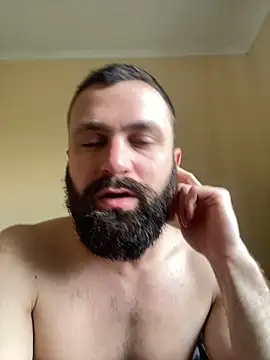 ivanmasliuk online show from April 19, 2026, 8:13 am