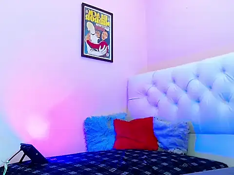 bad boy hottx online show from November 1, 2025, 9:33 am