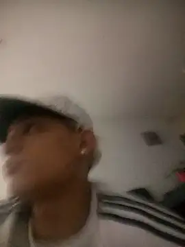 bad boy hottx online show from November 17, 2025, 10:04 pm