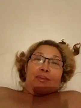 Cessi50 online show from December 18, 2025, 1:11 am