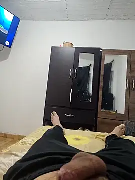 Andrws 04 online show from November 9, 2025, 12:58 pm