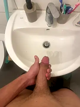 BigDickAmo online show from November 21, 2025, 2:10 am