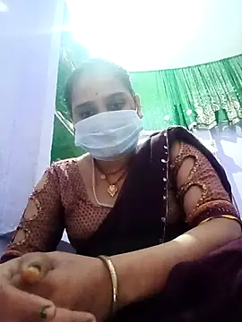 Snapshot of QRAN_420 chatting on December 1, 2025, 2:44 pm QRAN 420 online show from December 1, 2025, 2:44 pm