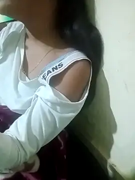 Snapshot of Sona_rani78 chatting on November 29, 2025, 6:33 pm Sona rani78 online show from November 29, 2025, 6:33 pm