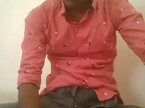 Snapshot of Bull_Dick_69 chatting on April 28, 2026, 10:42 am Bull Dick 69 online show from April 28, 2026, 10:42 am