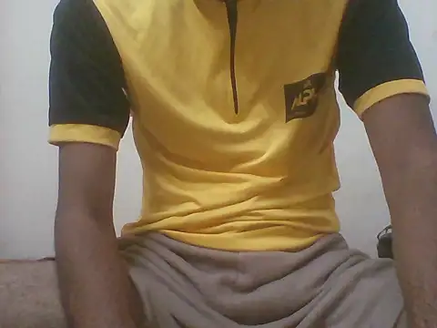 Snapshot of Bull_Dick_69 chatting on May 11, 2026, 6:27 pm Bull Dick 69 online show from May 11, 2026, 6:27 pm