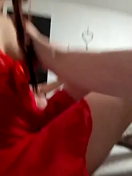 rebebia13 online show from April 22, 2026, 9:38 pm