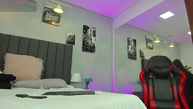 kendra london online show from March 5, 2026, 11:50 am