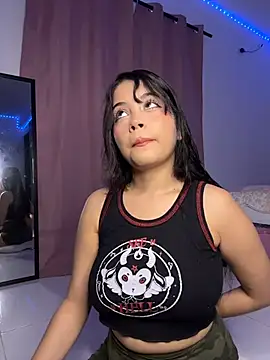 EmillieX online show from February 13, 2026, 3:13 am