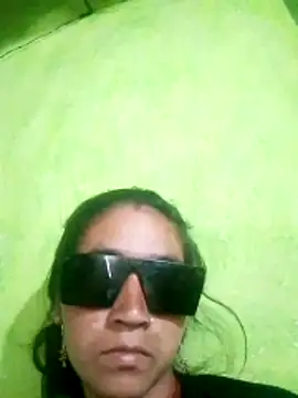 Sexy monikah online show from December 17, 2025, 6:41 am