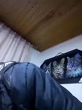 naughtygoddesss  online show from January 18, 2026, 12:58 am