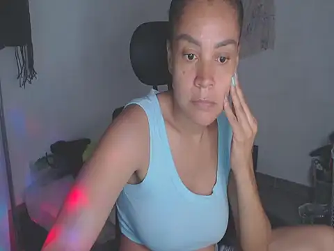shayna cute online show from May 30, 2026, 3:47 am