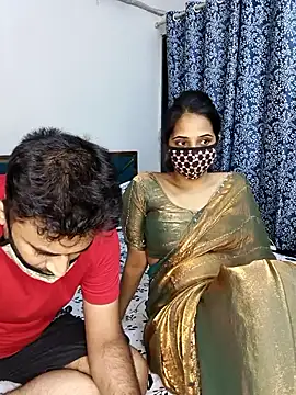 Snapshot of ITZ_GURU chatting on May 8, 2026, 6:13 pm ITZ GURU online show from May 8, 2026, 6:13 pm
