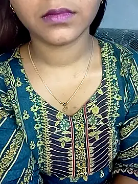 Neha533 online show from February 6, 2026, 8:23 pm