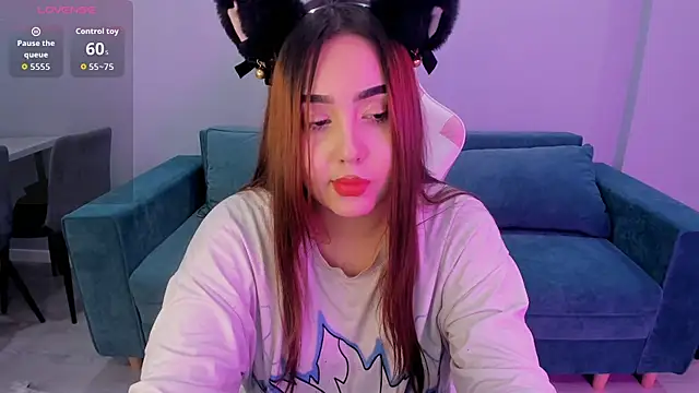 ayameshiratori online show from December 1, 2025, 3:39 pm