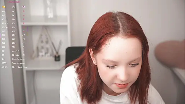 Snapshot of MaisieStarlight chatting on February 15, 2026, 4:14 pm MaisieStarlight online show from February 15, 2026, 4:14 pm