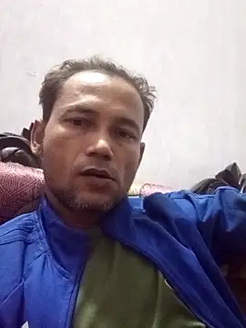 Najirhossain72 online show from December 18, 2025, 7:09 pm