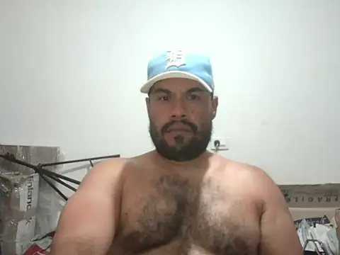 Snapshot of Ramses_36 chatting on April 5, 2026, 2:42 am Ramses 36 online show from April 5, 2026, 2:42 am