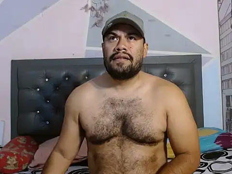 Snapshot of Ramses_36 chatting on May 31, 2026, 1:29 pm Ramses 36 online show from May 31, 2026, 1:29 pm