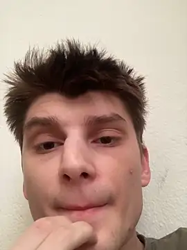 Snapshot of zackdelfon chatting on November 21, 2025, 1:54 pm zackdelfon online show from November 21, 2025, 1:54 pm